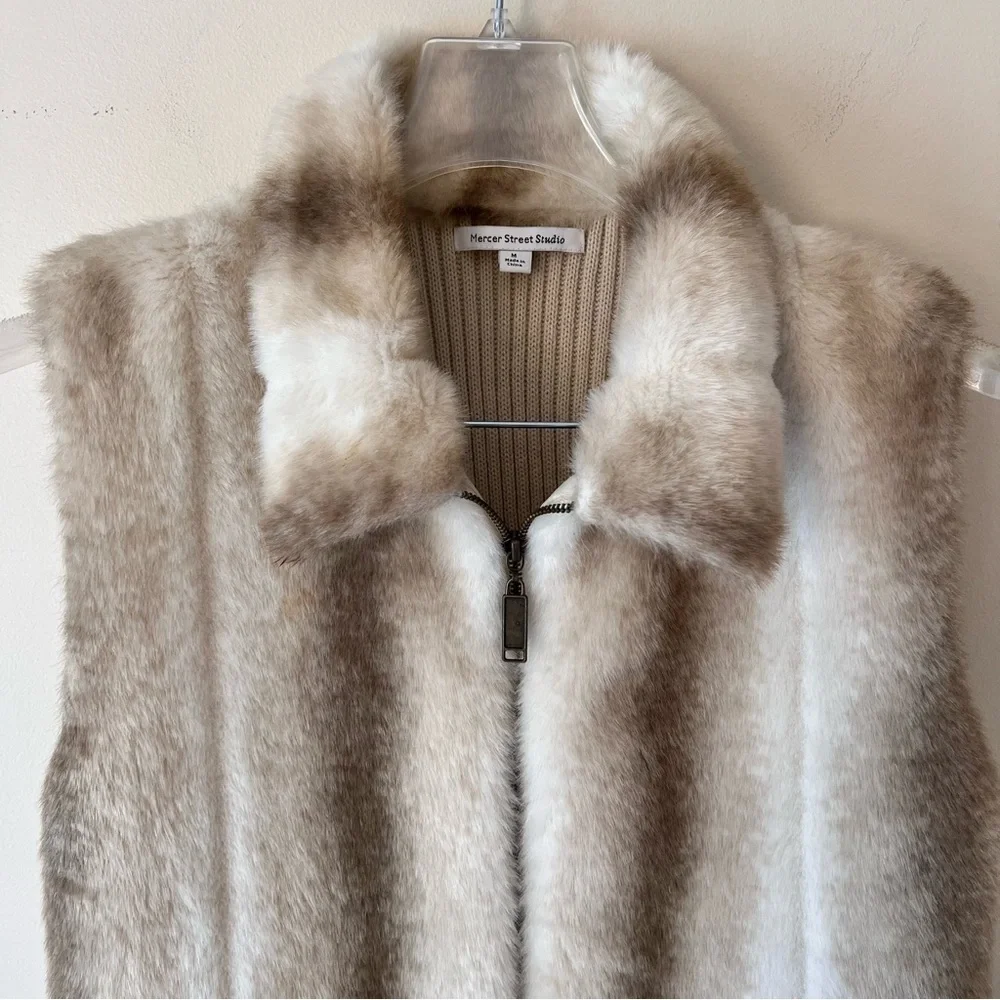Mercer Street Studios Faux fur vest front sweater back brown white Size M